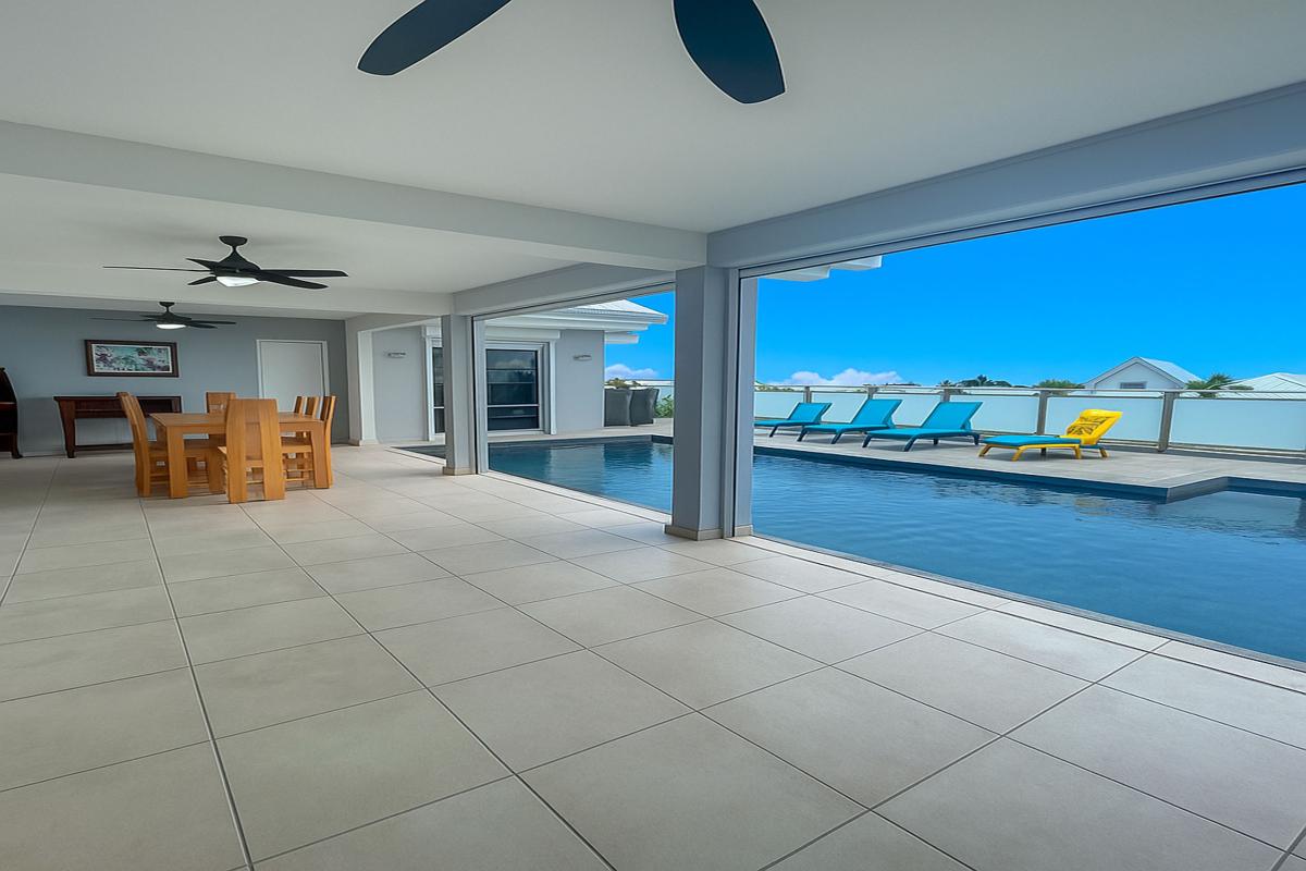 5.Location villa piscine Saint François Guadeloupe_Piscine